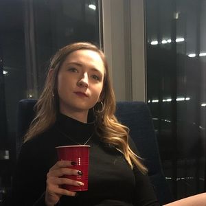 Meet your Posher, Brenna